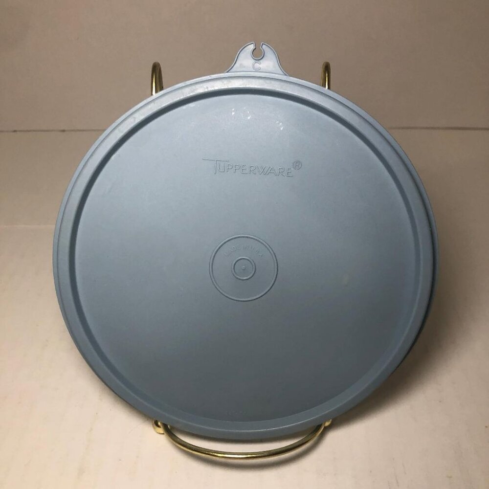 Vintage Tupperware Replacement C Tab Lid / Seal 227-74 Blue